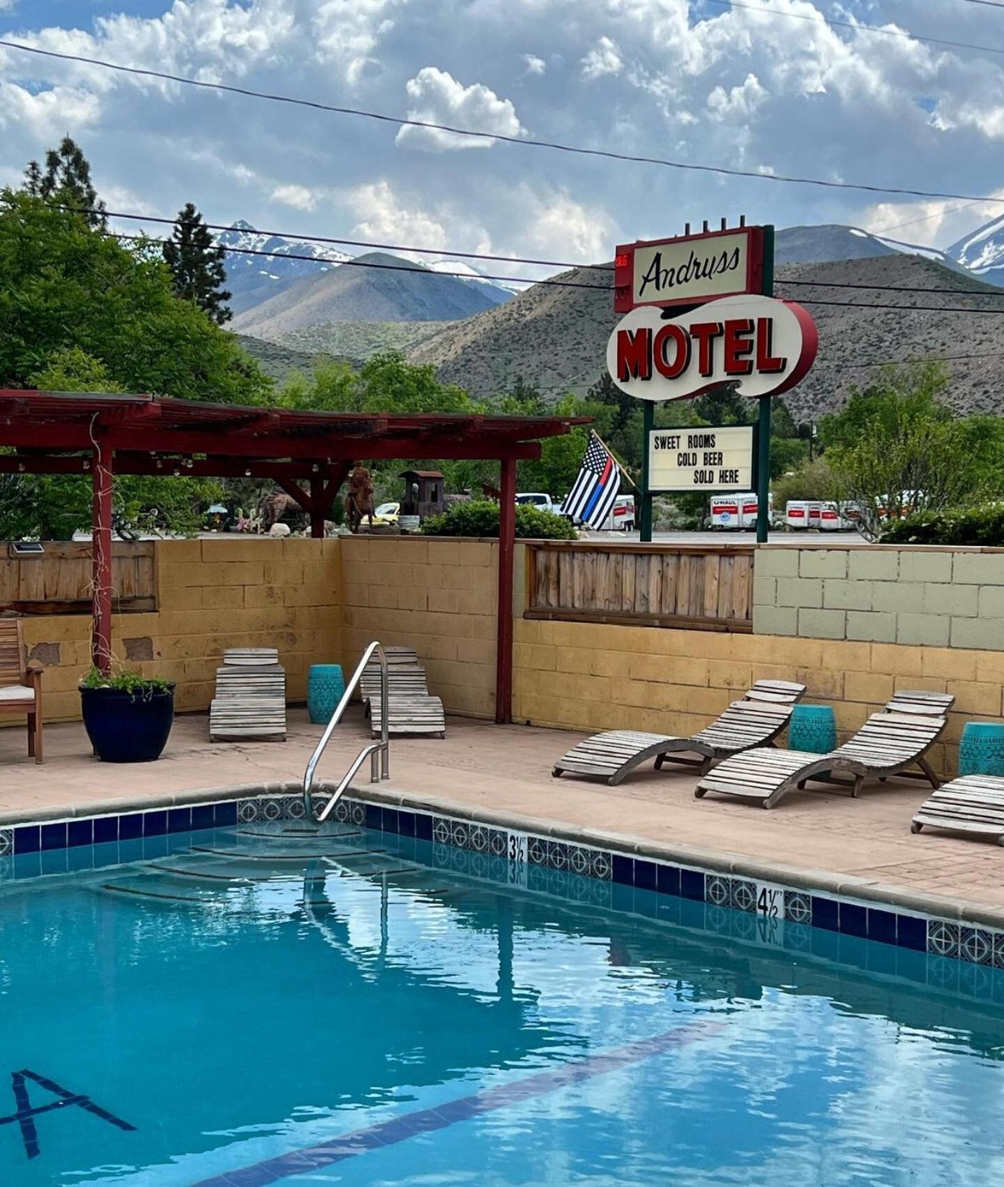 Andruss Motel Walker Bagian luar foto